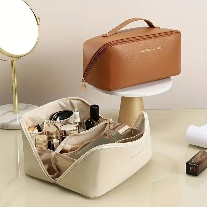 Lisslune | GlamourBox - Elegant cosmetic bag with large capacity