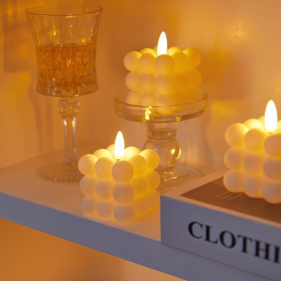 Lisslune | GlowFlicker – LED Candles with Flickering Light Effect