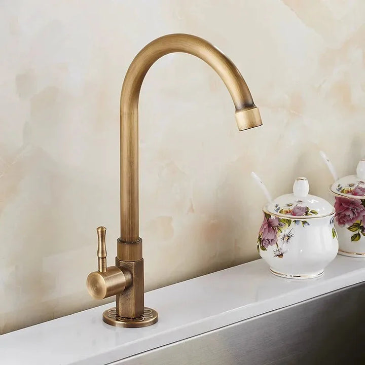 Lisslune | Aethel Tap – 300 mm High Spout in Elegant Antique Brass