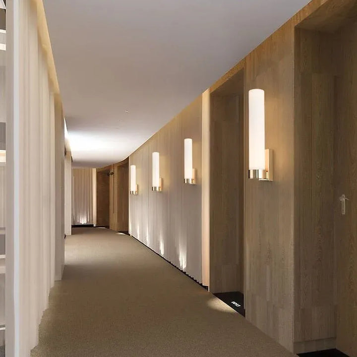 Lisslune | EliteLume – Minimalist Gold Wall Lamp with Energy-Efficient LED