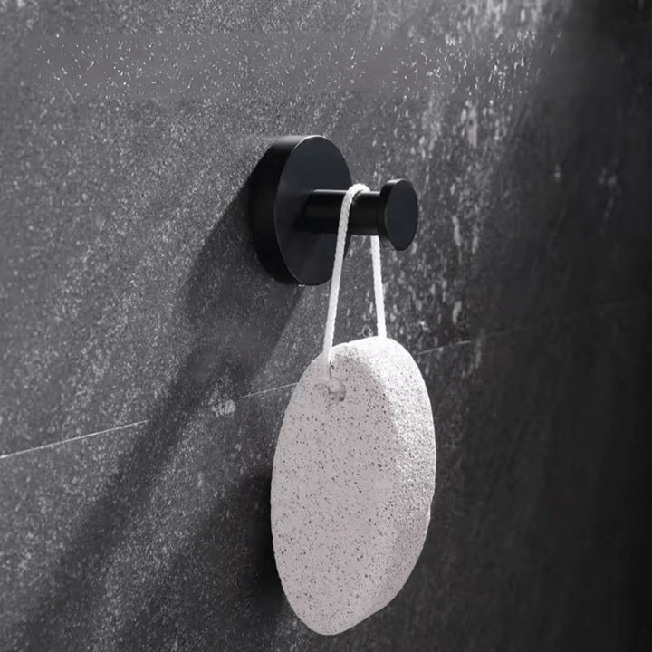 Lisslune | GRIPLOCK – Reusable Vacuum Hooks for Space Optimization