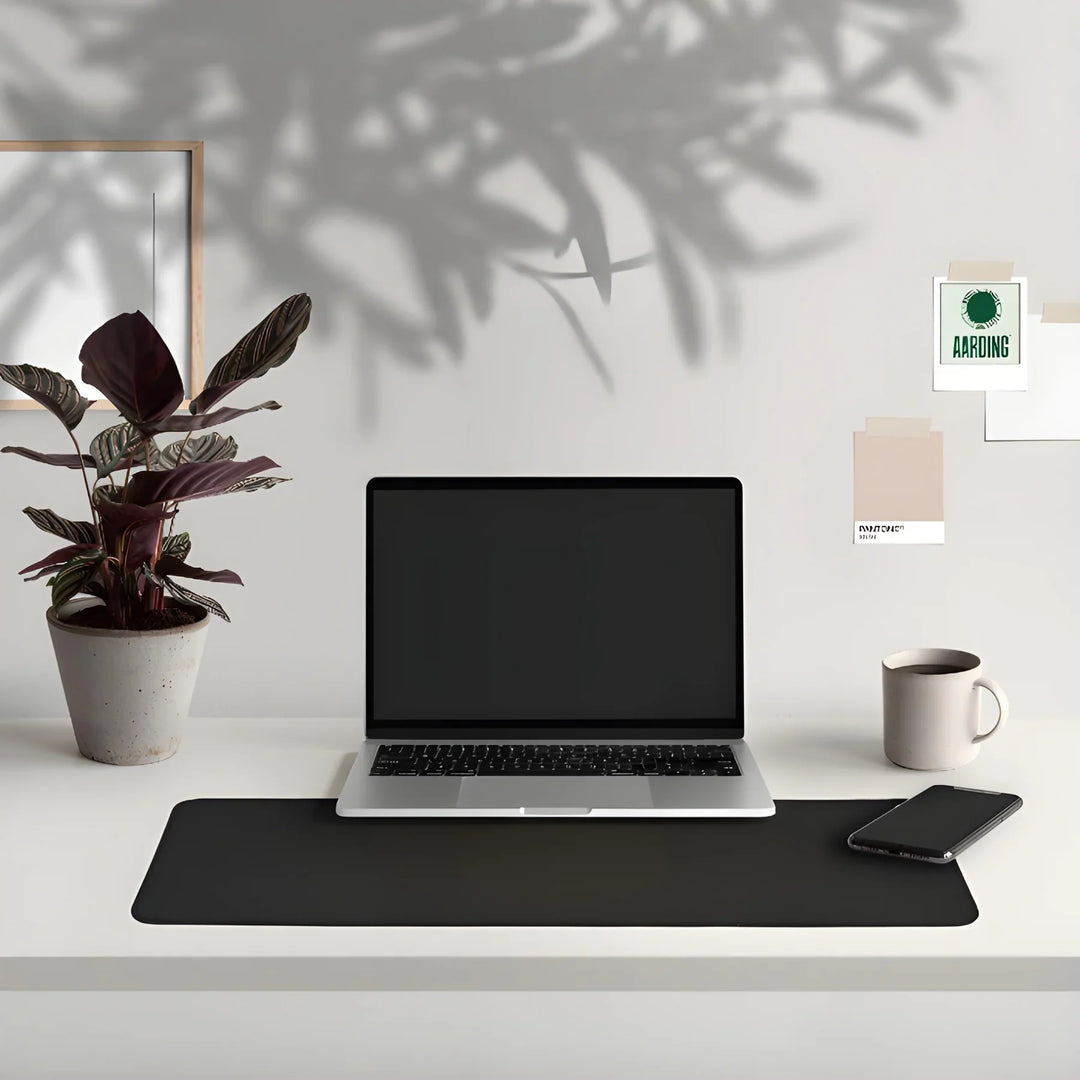 Lisslune | Grounding mat made of carbon leather for electronic devices and health