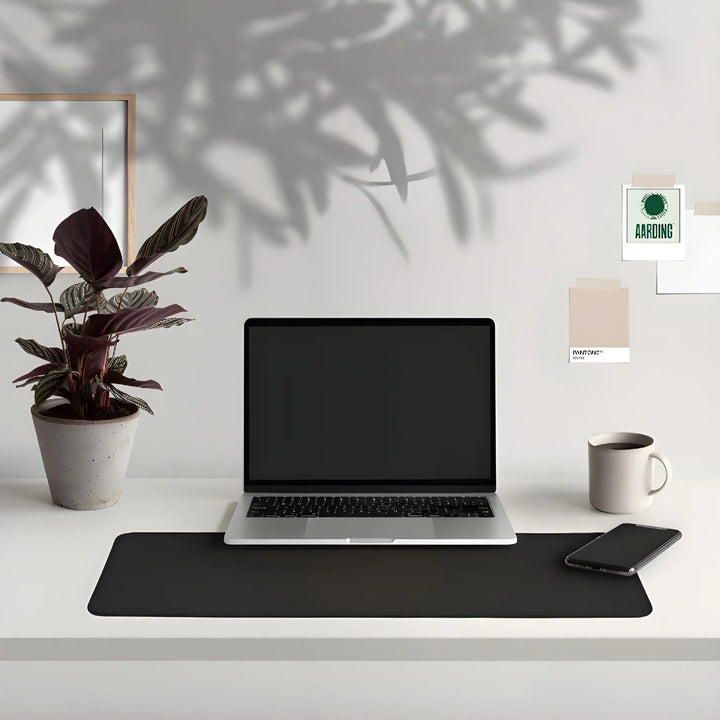 Lisslune | Grounding mat made of carbon leather for electronic devices and health