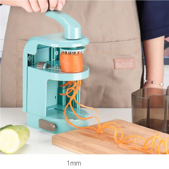 Lisslune | Manufacturer of salads with a crank
