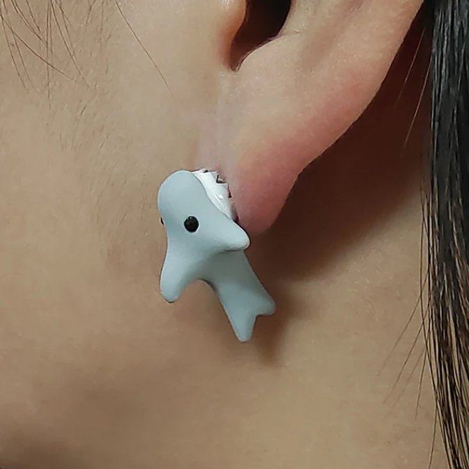 Lisslune | Cute Biting Animal Earrings (1 Pair)