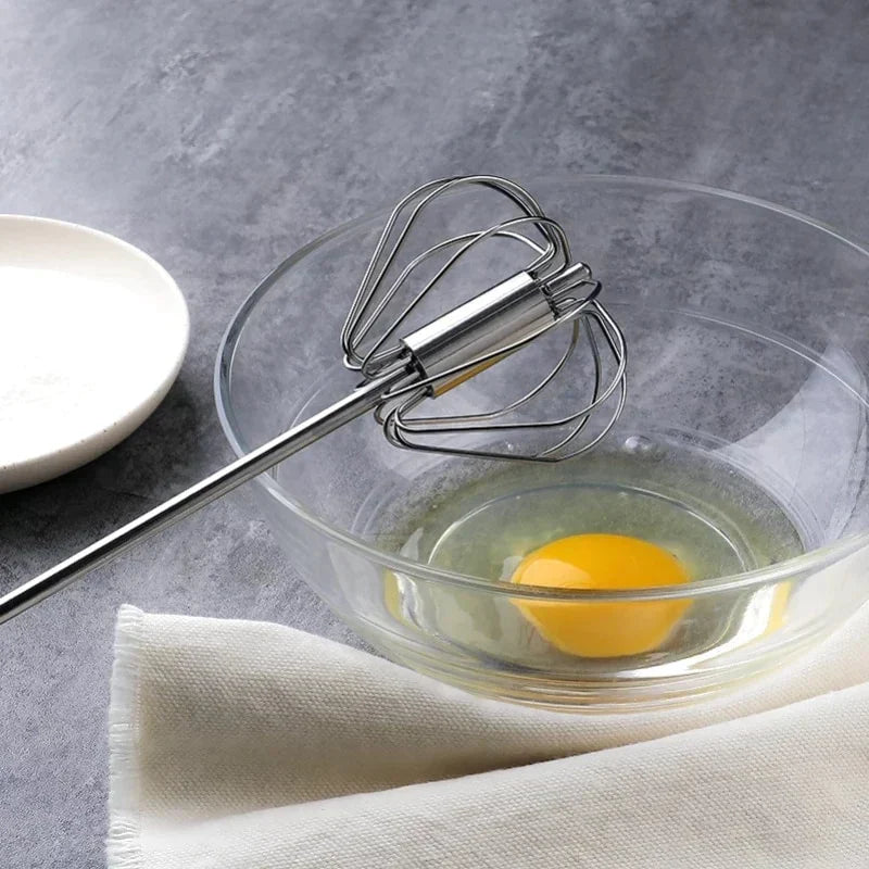 Lisslune | Half-automatic Egg Whisk - TwistWhisk