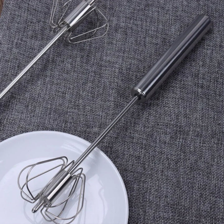 Lisslune | Half-automatic Egg Whisk - TwistWhisk
