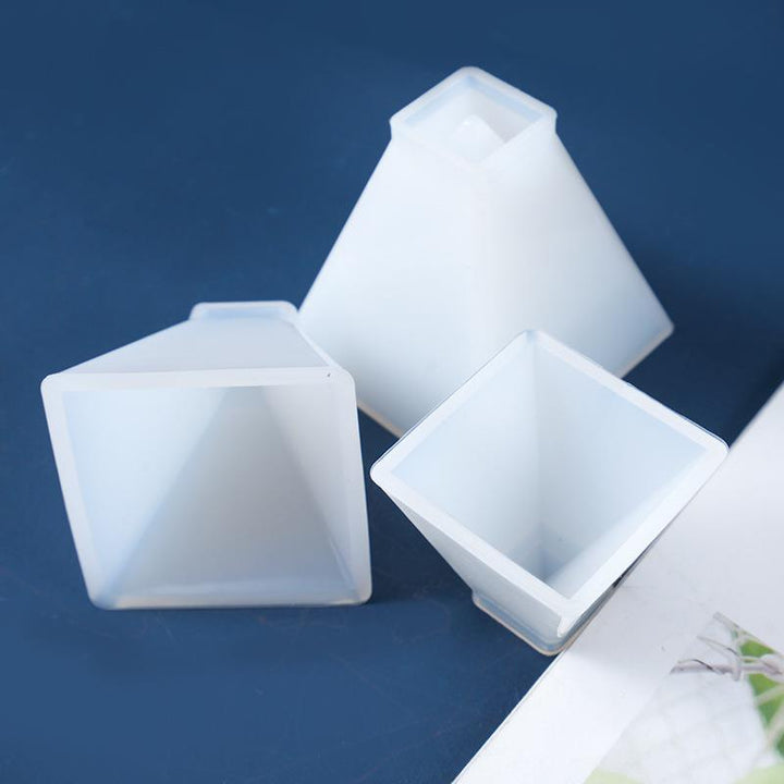 Lisslune | Artisan Pyramid Candle Making Set - DIY Aromatherapy Wax Candle Kit
