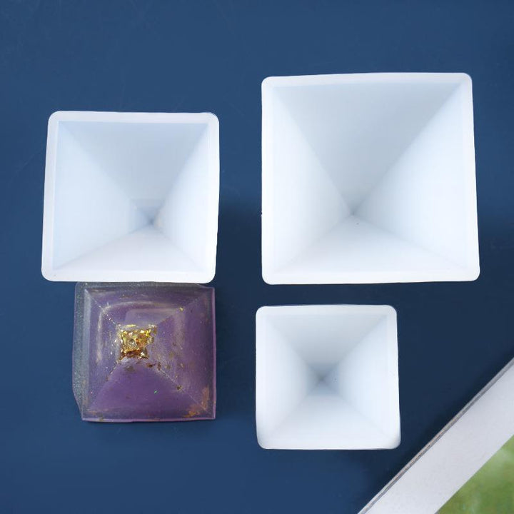 Lisslune | Artisan Pyramid Candle Making Set - DIY Aromatherapy Wax Candle Kit