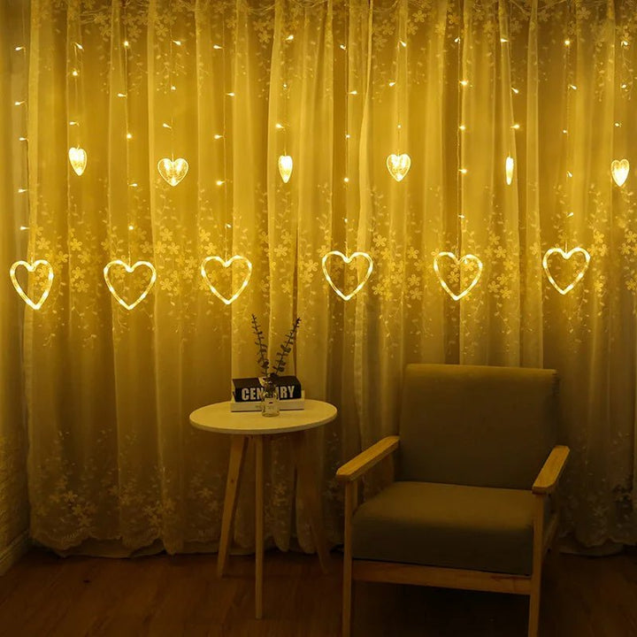 Lisslune | Heart-Shaped LED Curtain Lights – 3.5M Fairy Garland for Valentine’s Day, Weddings, Christmas, and Bedroom Party Decor (220V/110V)