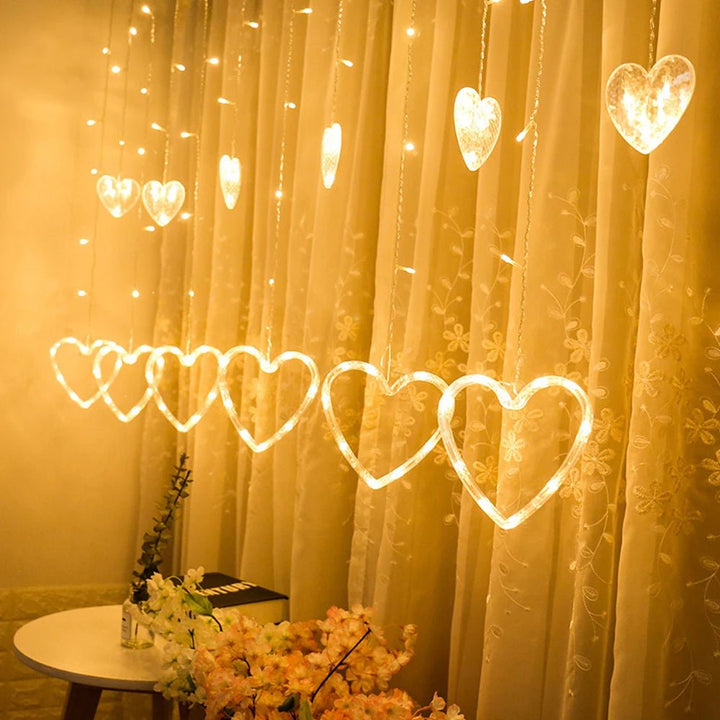 Lisslune | Heart-Shaped LED Curtain Lights – 3.5M Fairy Garland for Valentine’s Day, Weddings, Christmas, and Bedroom Party Decor (220V/110V)