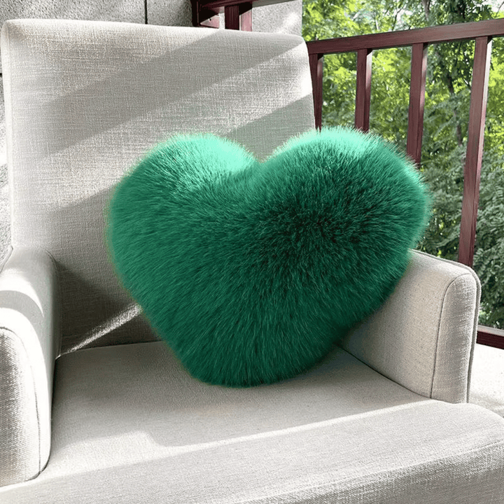 Lisslune | HEARTLUX – Soft Synthetic Fur Heart Pillow for Modern Home Decor
