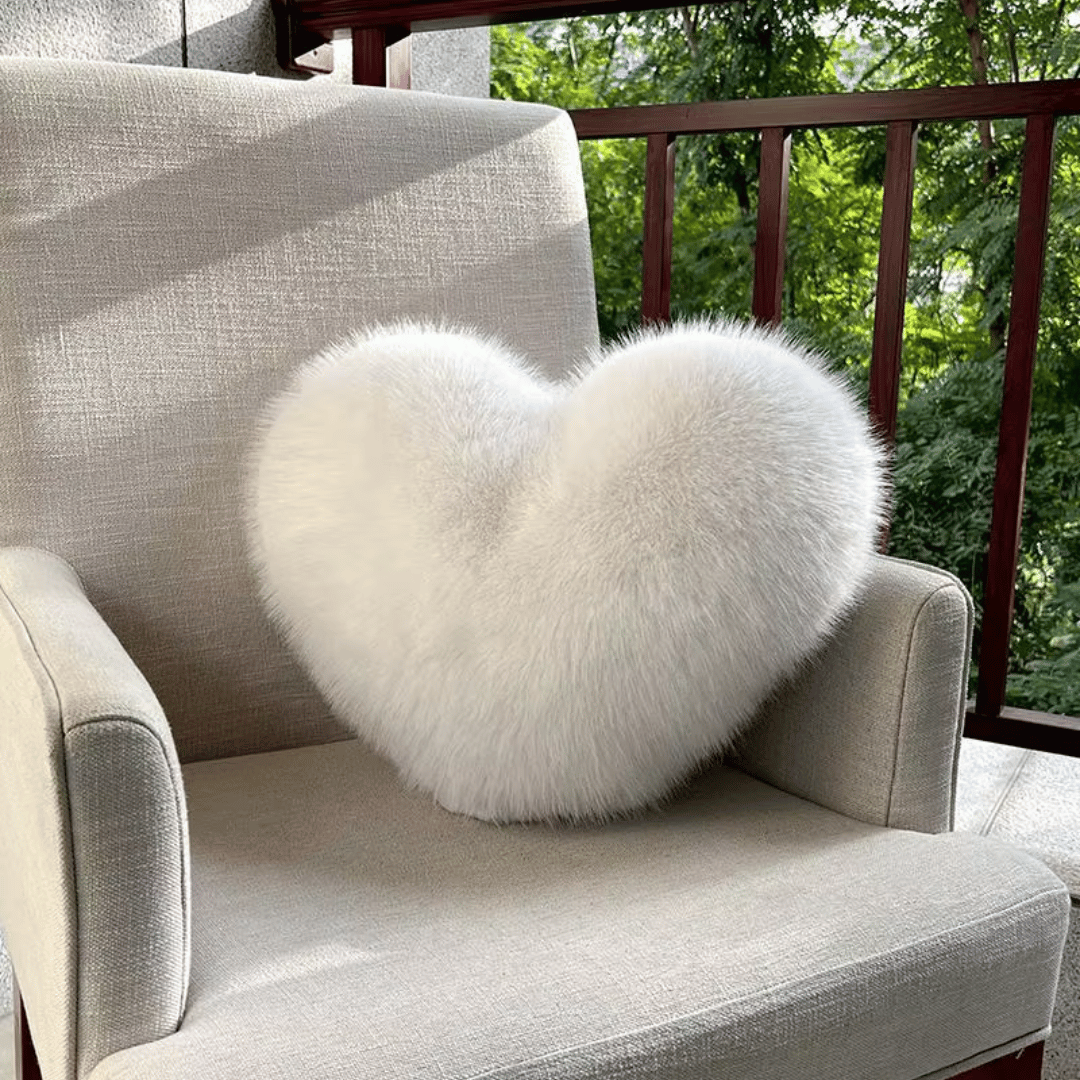 Lisslune | HEARTLUX – Soft Synthetic Fur Heart Pillow for Modern Home Decor