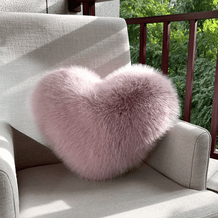 Lisslune | HEARTLUX – Soft Synthetic Fur Heart Pillow for Modern Home Decor