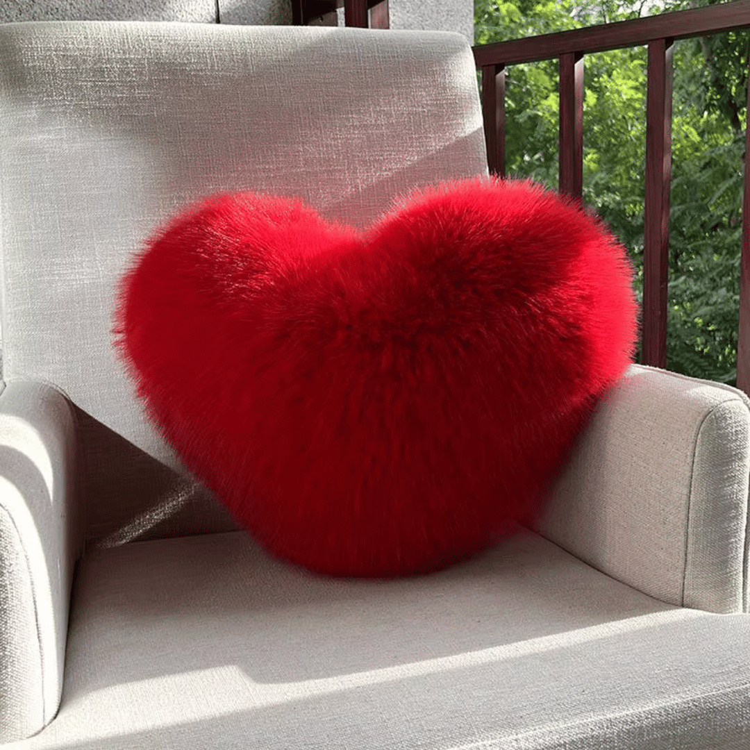 Lisslune | HEARTLUX – Soft Synthetic Fur Heart Pillow for Modern Home Decor