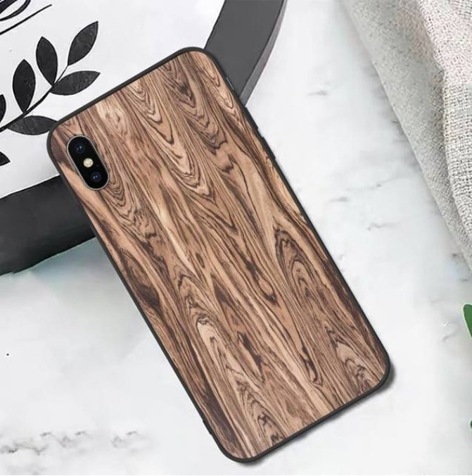 Lisslune | iPhone Wood Case
