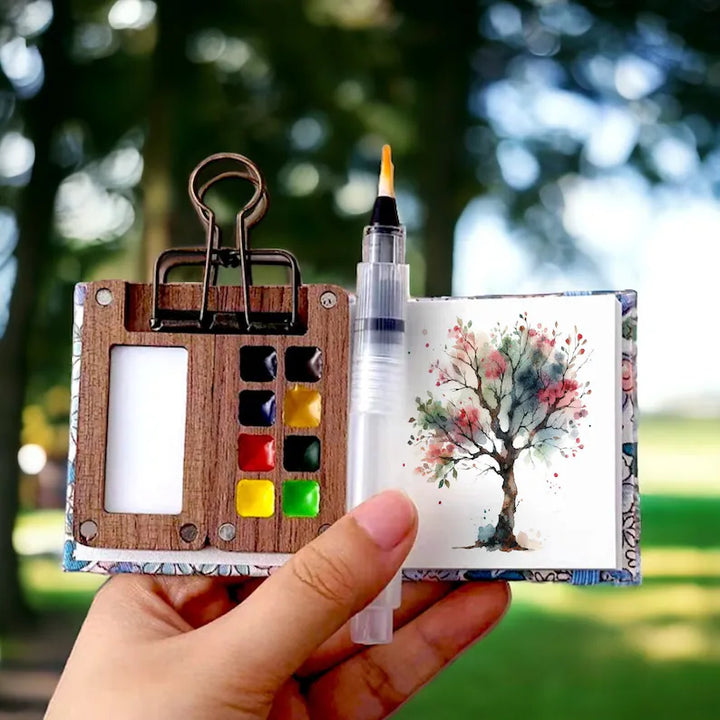 Lisslune | Mobile Watercolor Paint Box Set with 24 Colors