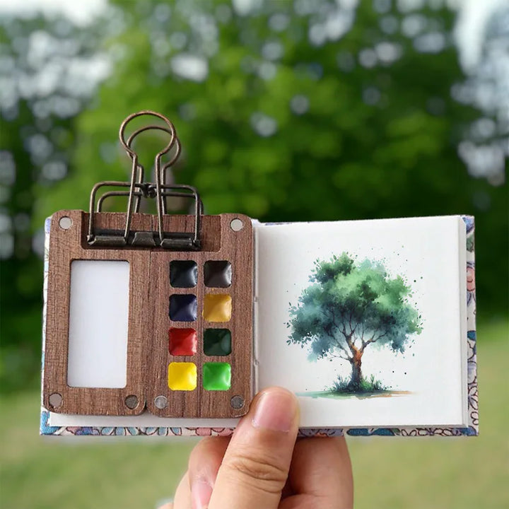 Lisslune | Mobile Watercolor Paint Box Set with 24 Colors