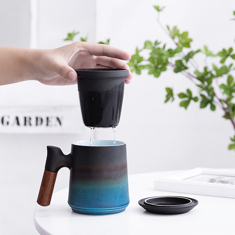 Lisslune | Japanese Ceramic Tea Mug Set with Tea Strainer and Lid, Handmade