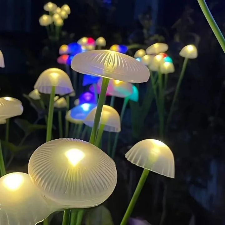 Lisslune | Solar Swaying Mushroom Garden Decor Lights