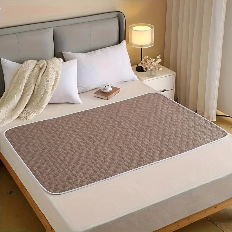 Lisslune | Washable Incontinence Bed Protector