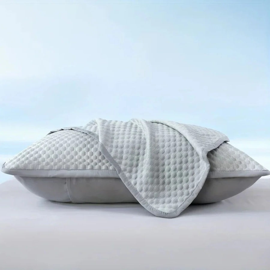 Lisslune | Lightweight Bedding Set for Warm Nights and Hot Sleepers