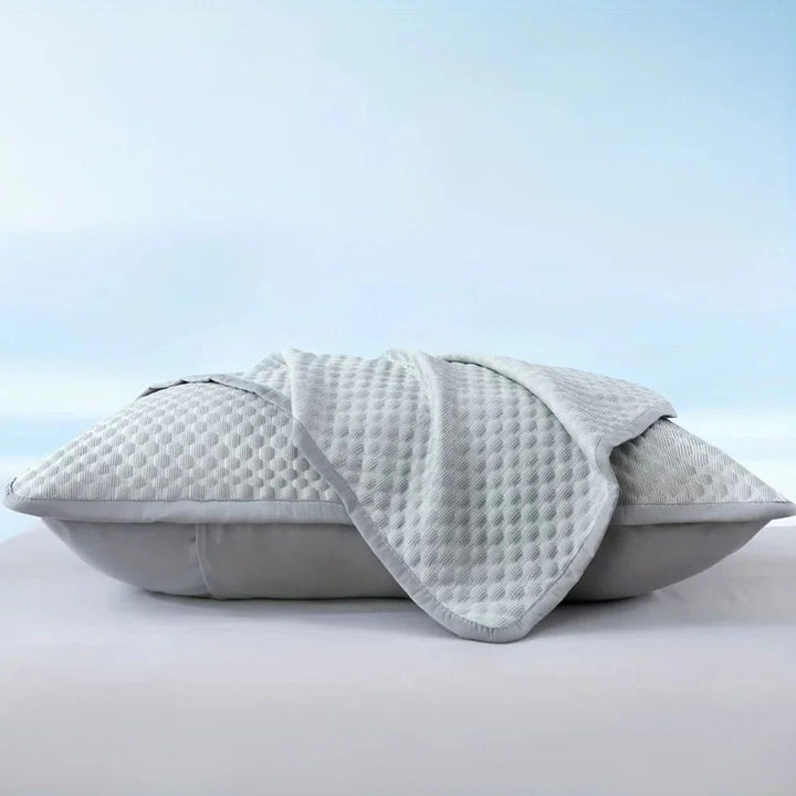 Lisslune | Lightweight Bedding Set for Warm Nights and Hot Sleepers