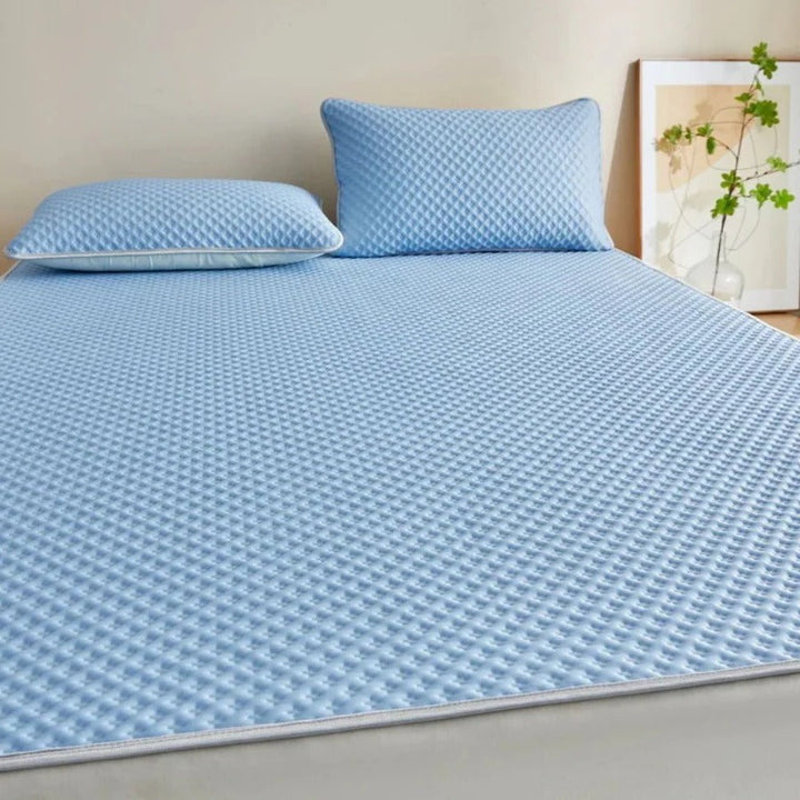 Lisslune | Lightweight Bedding Set for Warm Nights and Hot Sleepers