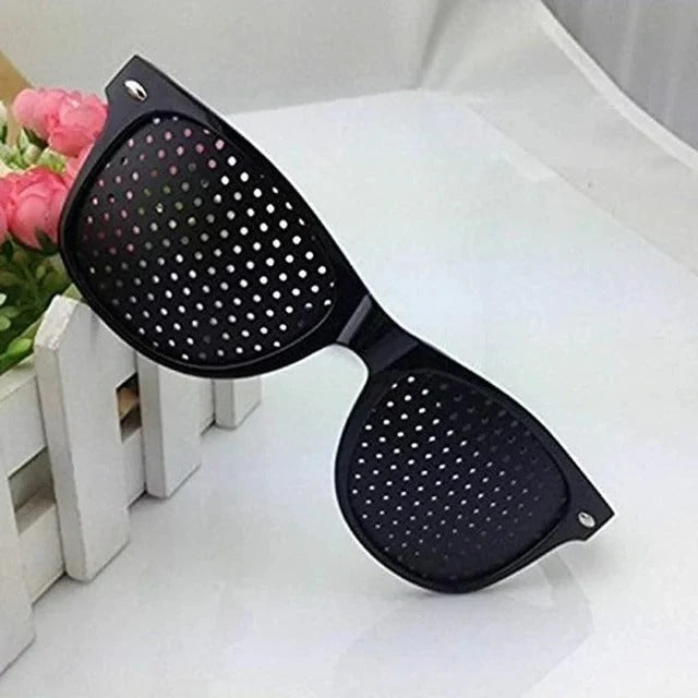 Lisslune | Corrective Pinhole Glasses