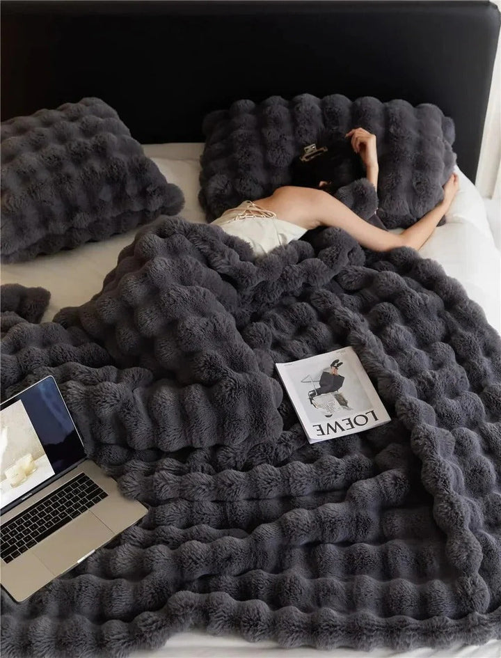 Lisslune | Multi Season Blanket