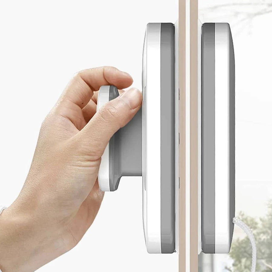 Lisslune | Automatic Double Sided Magnetic Window Cleaner