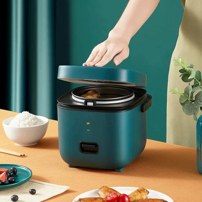 Lisslune | Mini Rice Cooker, 1.2 Qt Capacity with Non-Stick Pot