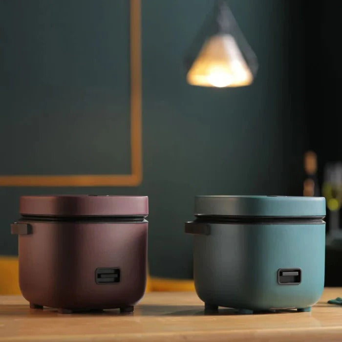 Lisslune | Mini Rice Cooker, 1.2 Qt Capacity with Non-Stick Pot
