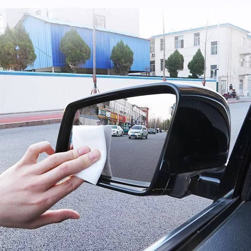Lisslune | Windshield Water Repellent with Hydrophobic Glass Coating