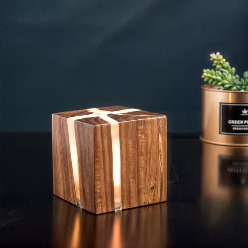 Lisslune | CrackLumen - Unique rustic cracked table lamp