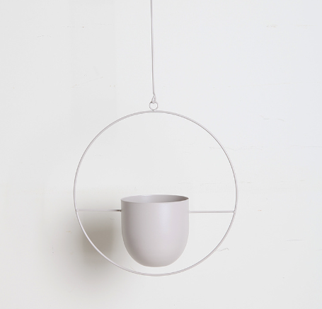 Lisslune | FLORA | Luxurious Plant Hanger | Elegant Design for Indoor and Outdoor