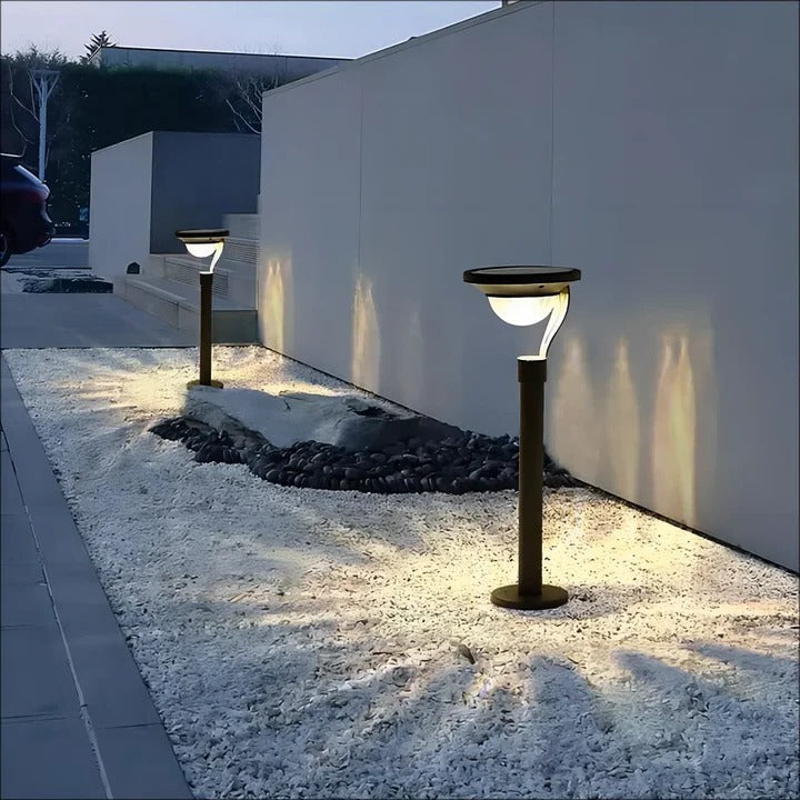 Lisslune | Ultra-Powerful Solar Lamp For Outdoor Use