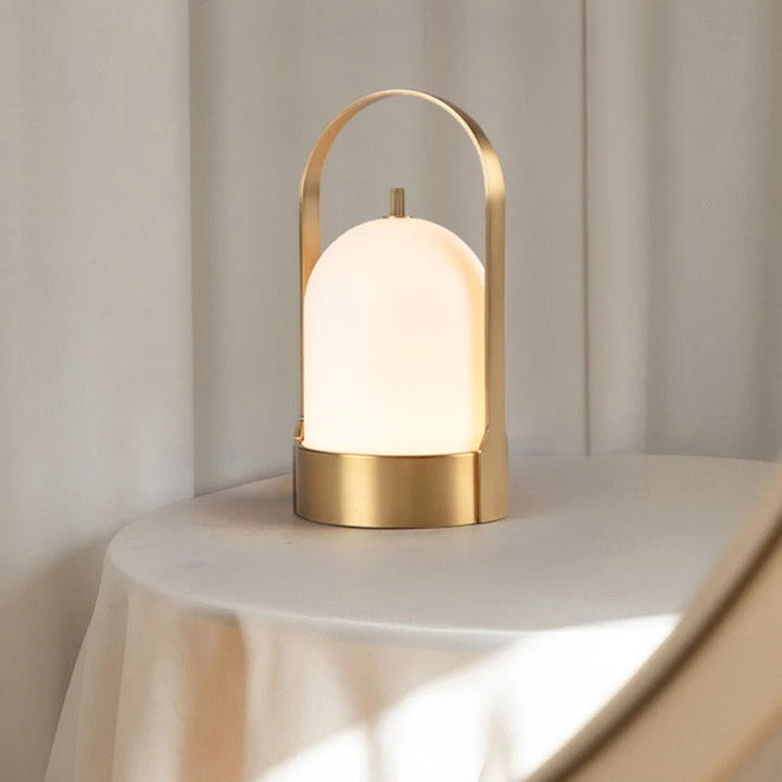Lisslune | Lucenza | Premium LED table lamp made of brass