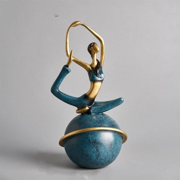 Lisslune | Yoga Lady Figurine Sculpture