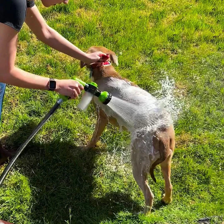 Lisslune | FellFrisch Bath Spray – Stress-Free Bathing for Dogs