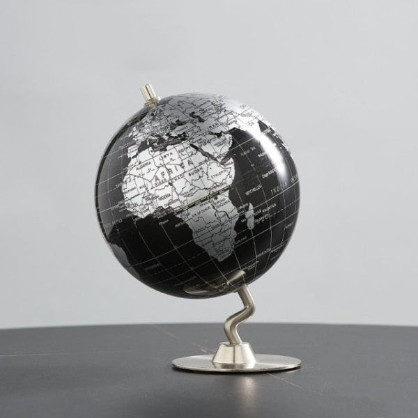 Lisslune | Vintage Geographical Globe