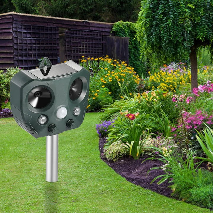 Lisslune | Solar Ultrasonic Animal Repeller For Gardens