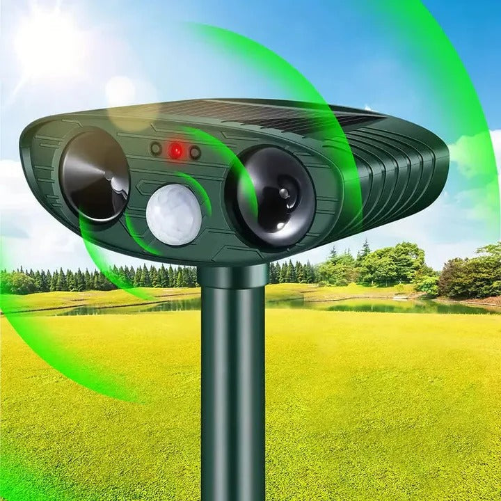 Lisslune | Solar-Powered Animal Repeller With Ultrasound