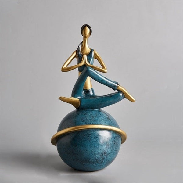Lisslune | Yoga Lady Figurine Sculpture