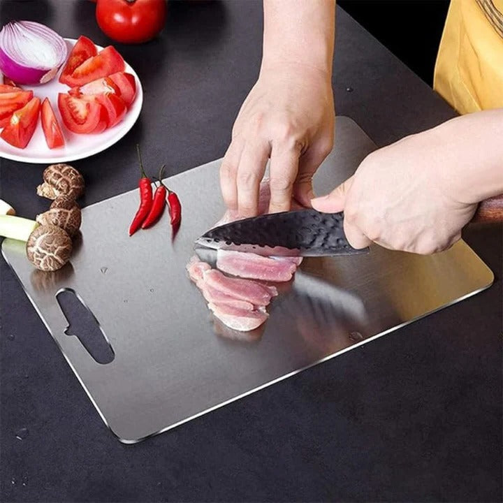 Lisslune | Titanium Cutting Board