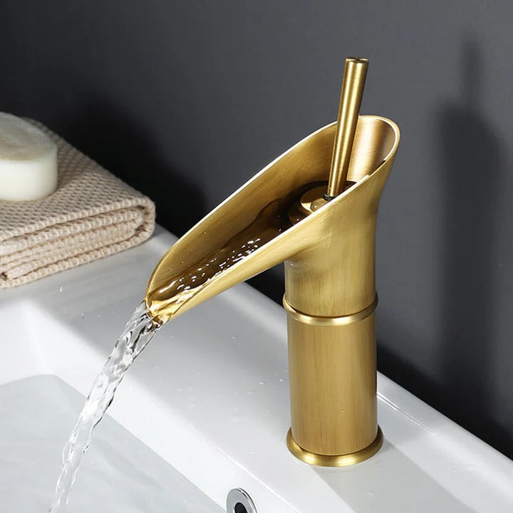 Lisslune | Antique-Style Waterfall Bathroom Faucet