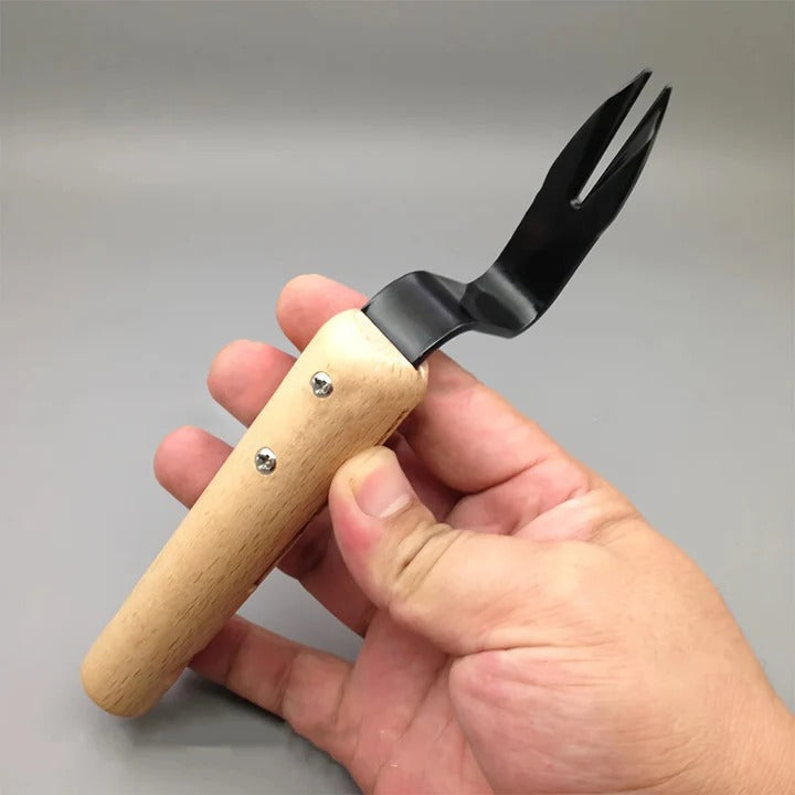 Lisslune | Stainless Steel Weed Puller Tool with Wooden Handle
