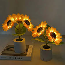 Lisslune | LED Sunflower Table Lamp - Decorative Lighting Fixture for Home Decor & Nightstand Use