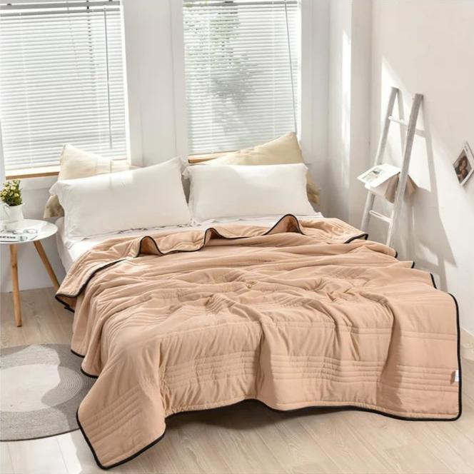 Lisslune | KoudeKalm – Lightweight Cool Comforter for Hot Sleepers | Soft & Breathable