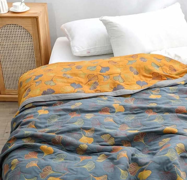 Lisslune | CAMI - Cozy Leaf Blanket